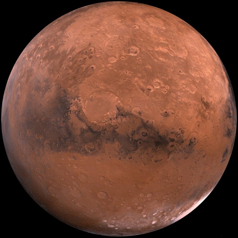 observer-planete-mars-hiver-passion-telescope